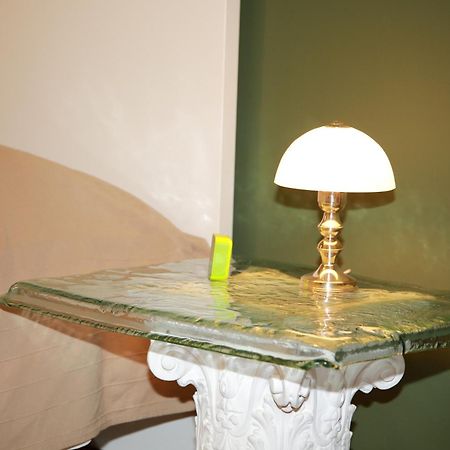 Bilocale Indipendente Apartment Milan Luaran gambar