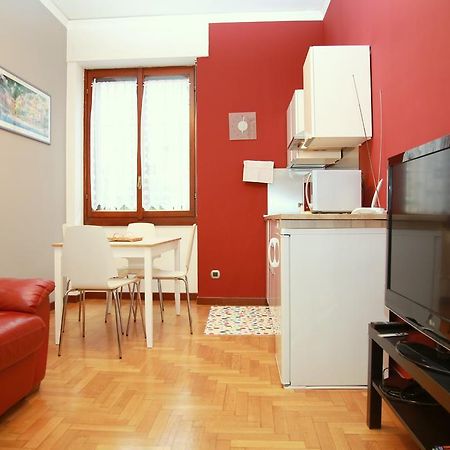 Bilocale Indipendente Apartment Milan Bilik gambar