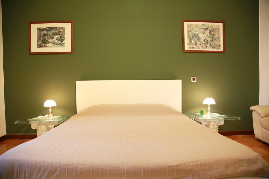 Bilocale Indipendente Apartment Milan Bilik gambar