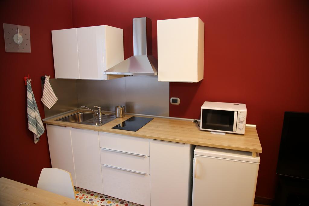 Bilocale Indipendente Apartment Milan Bilik gambar