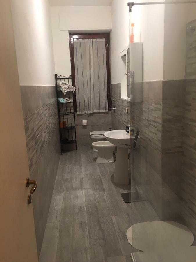 Bilocale Indipendente Apartment Milan Luaran gambar